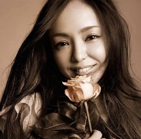 Namie Amuro（安室奈美惠，あむろ なみえ）